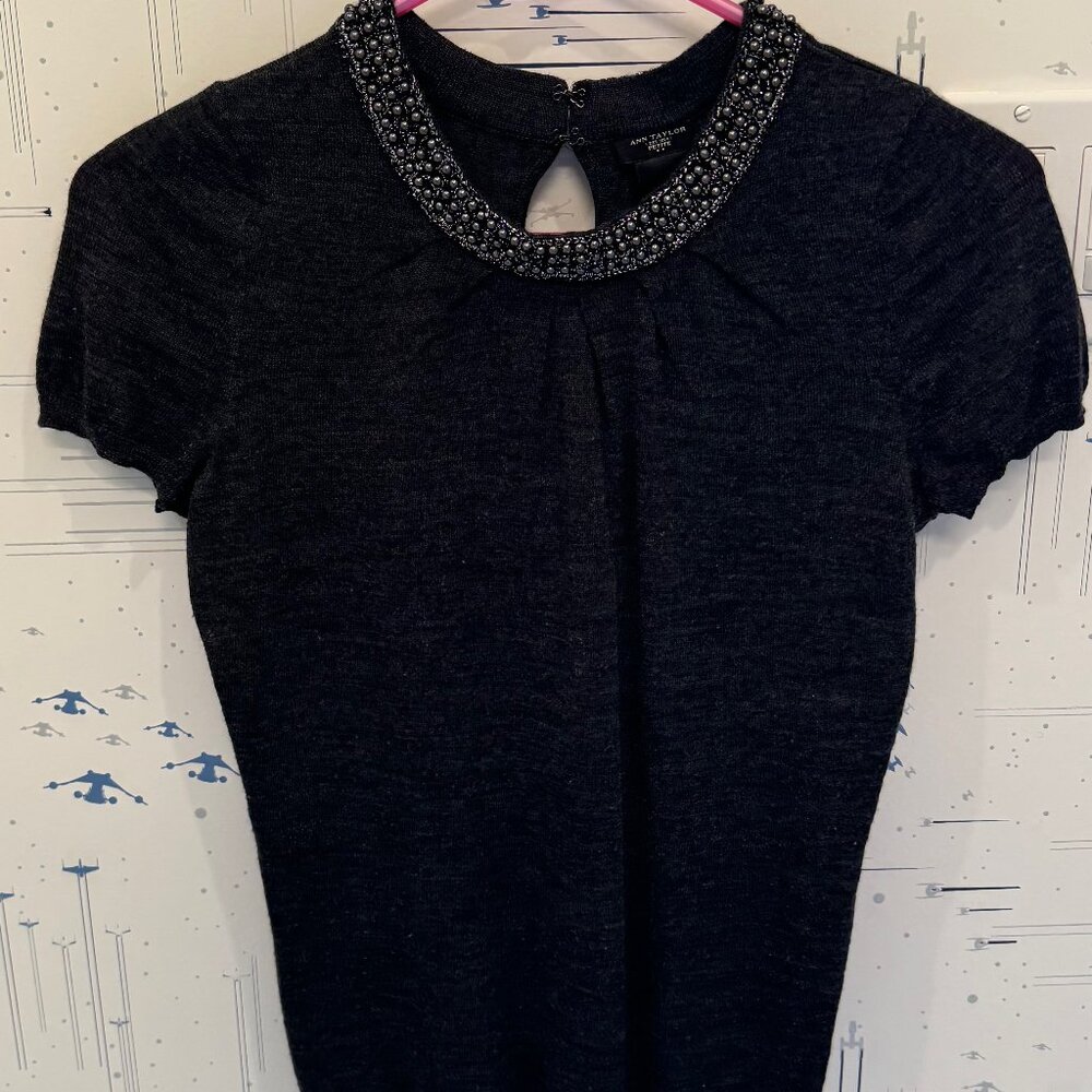 Ann Taylor Detailed Neckline Blouse (XXSP) Grey